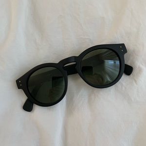 Local Supply Freeway in Black/Black